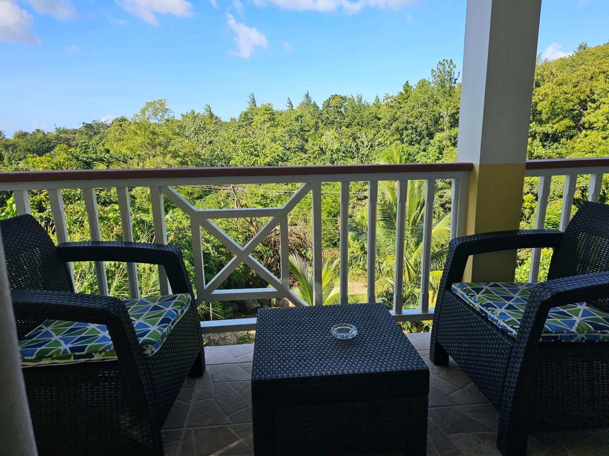 Apartmán Royal Escape - 2 Anse La Raye Exteriér fotografie