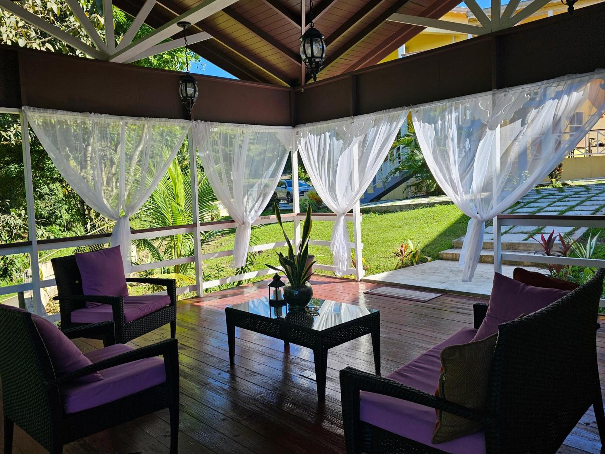 Apartmán Royal Escape - 2 Anse La Raye Exteriér fotografie