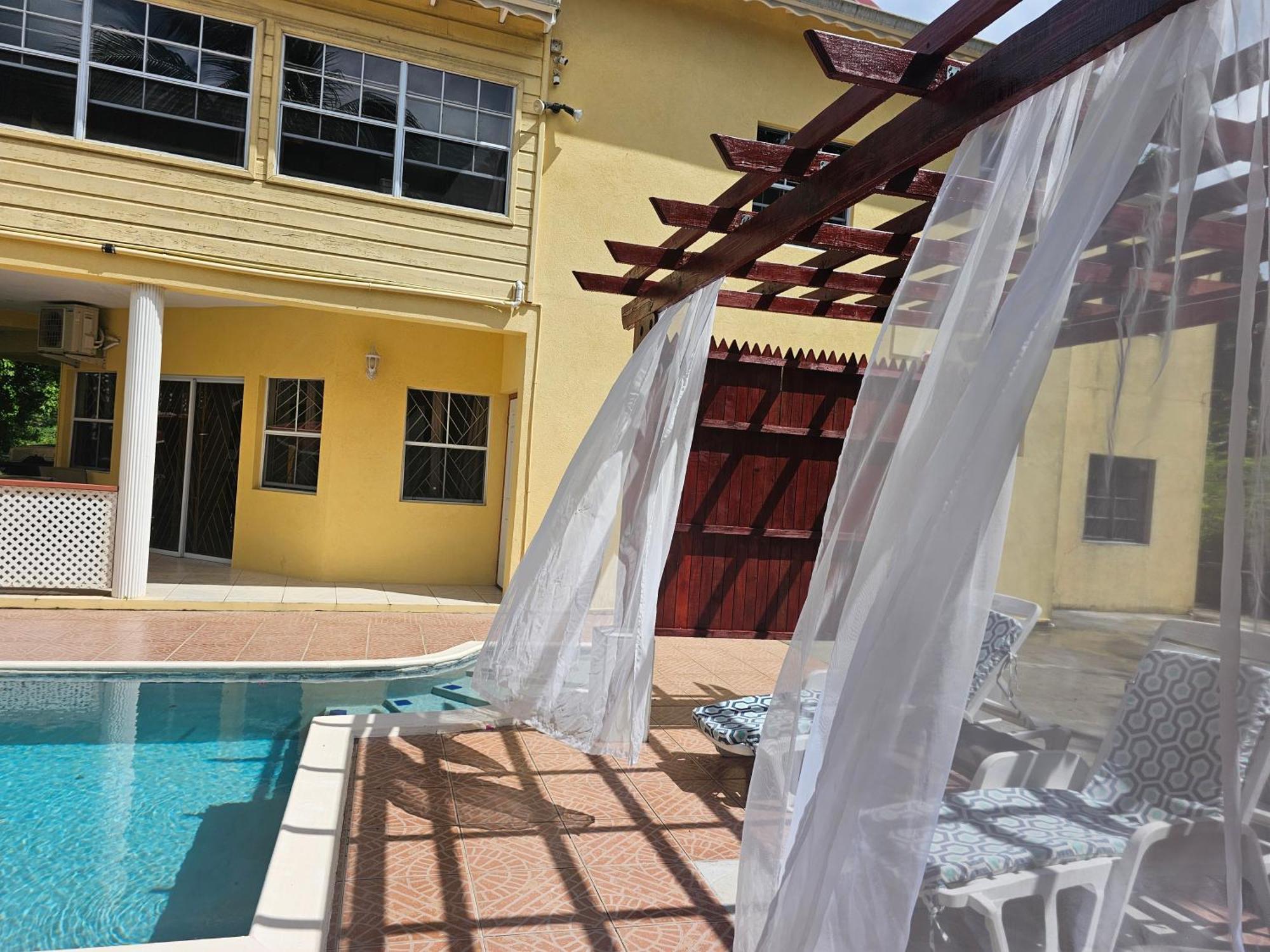 Apartmán Royal Escape - 2 Anse La Raye Exteriér fotografie